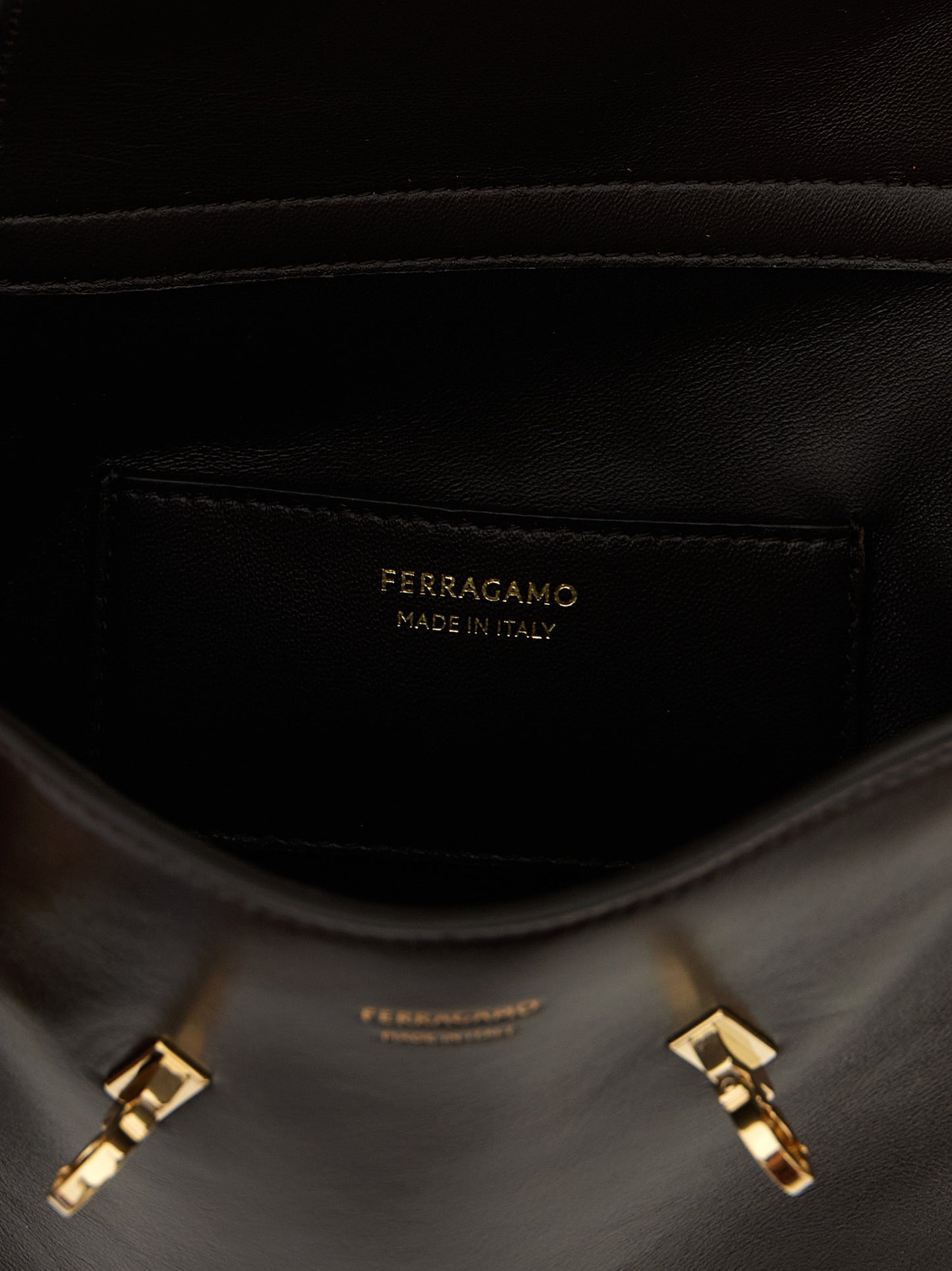 Ferragamo Umhängetasche aus braunem Kalbsleder