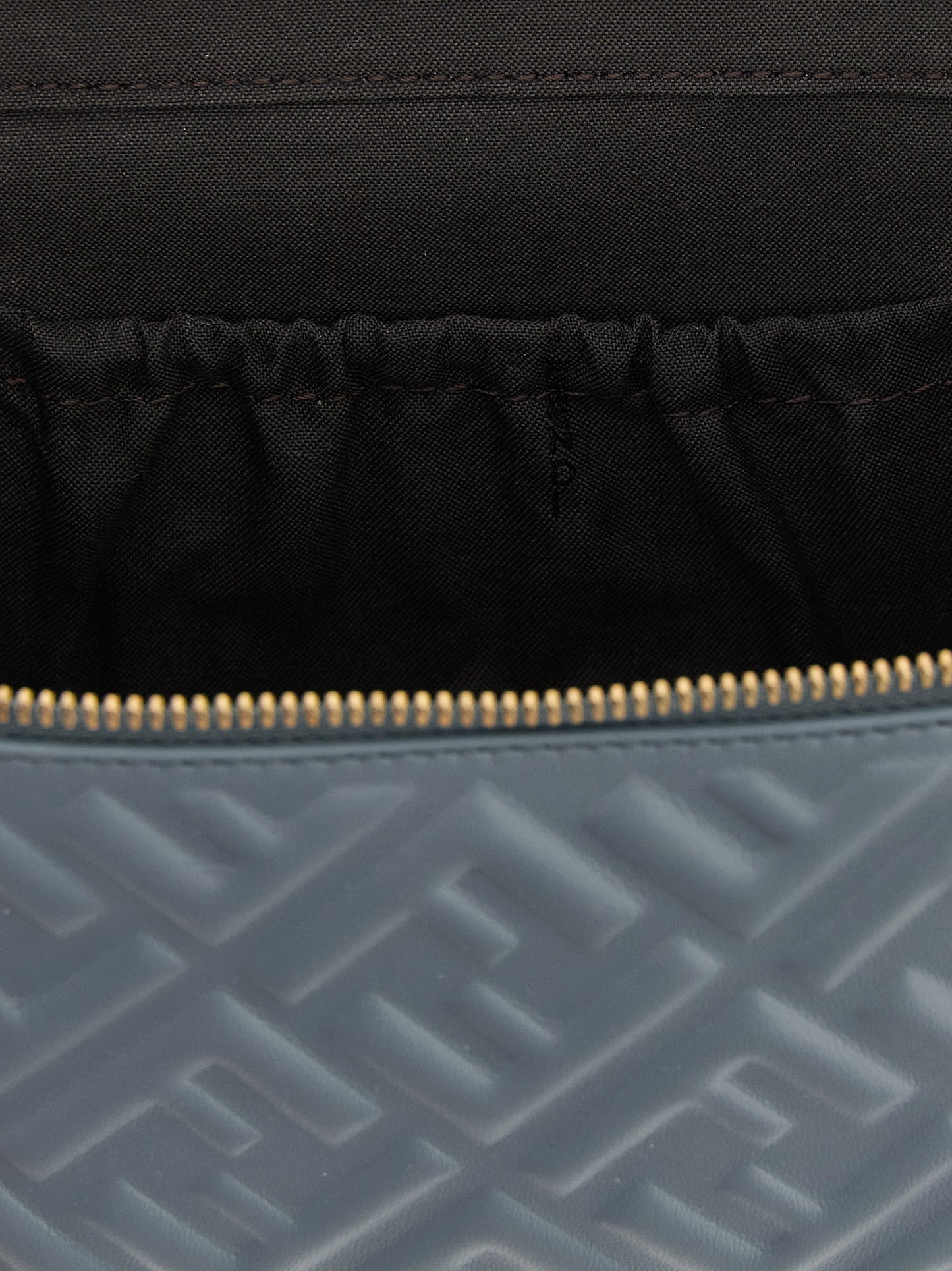 Fendi Handtasche aus blauem Lammleder