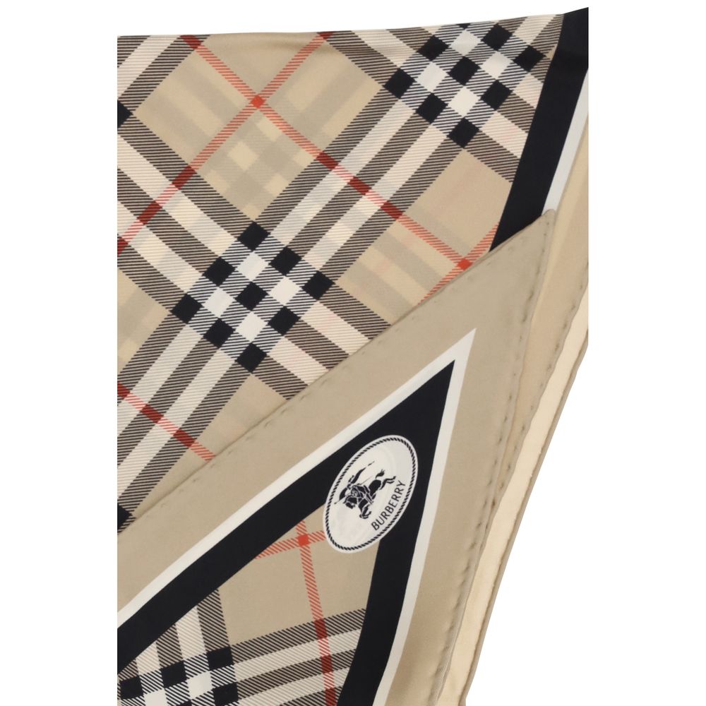 Burberry Schal aus Seide in Beige