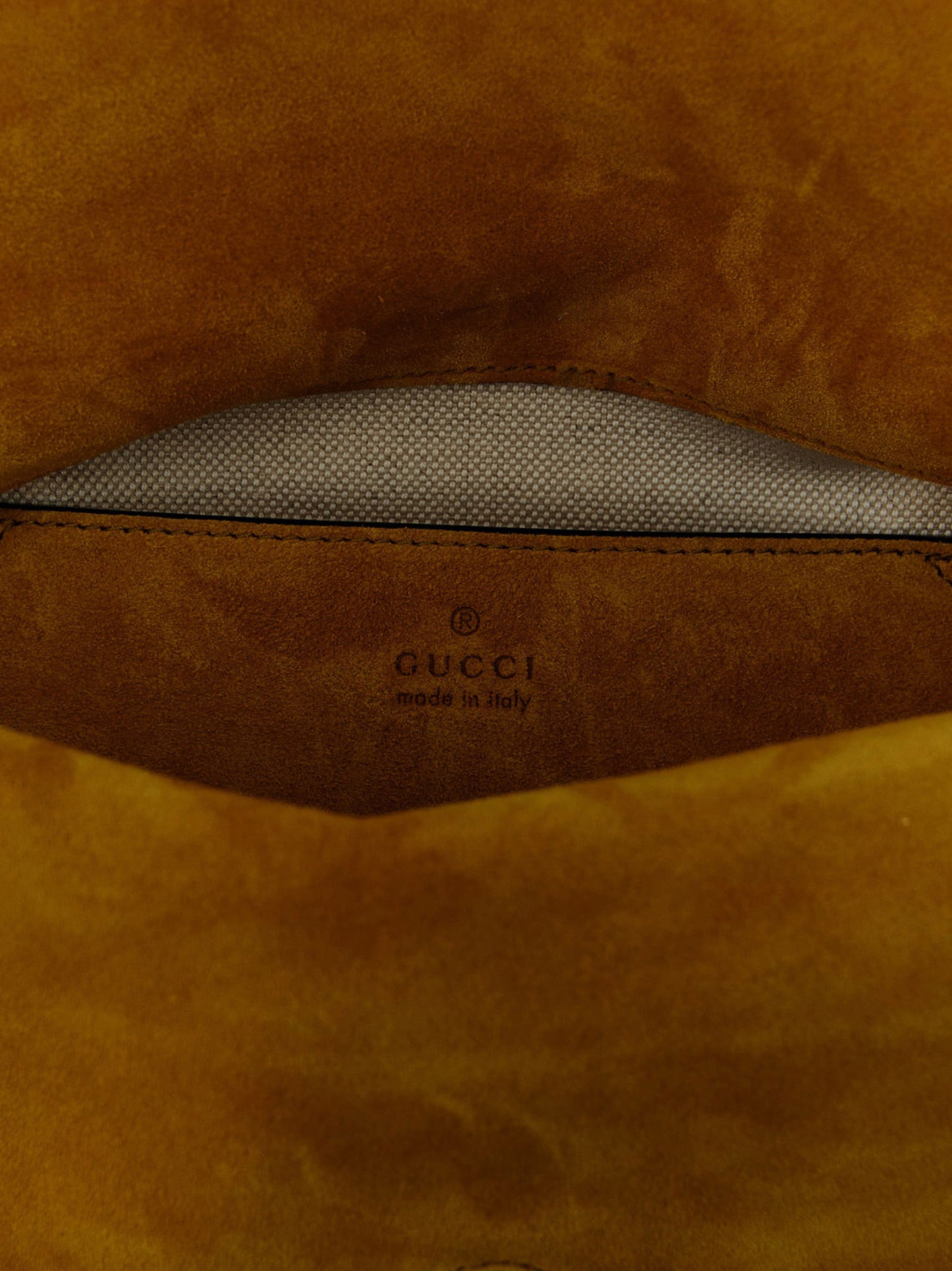 Gucci Zweifarbige Schultertasche aus Kalbsleder