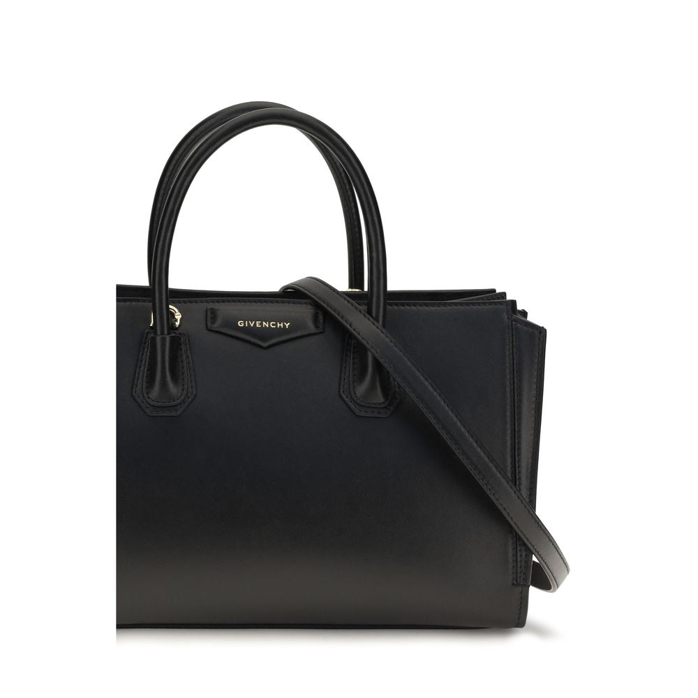 Givenchy Antigona Catchall nero pelle di vitello-borsa a mano