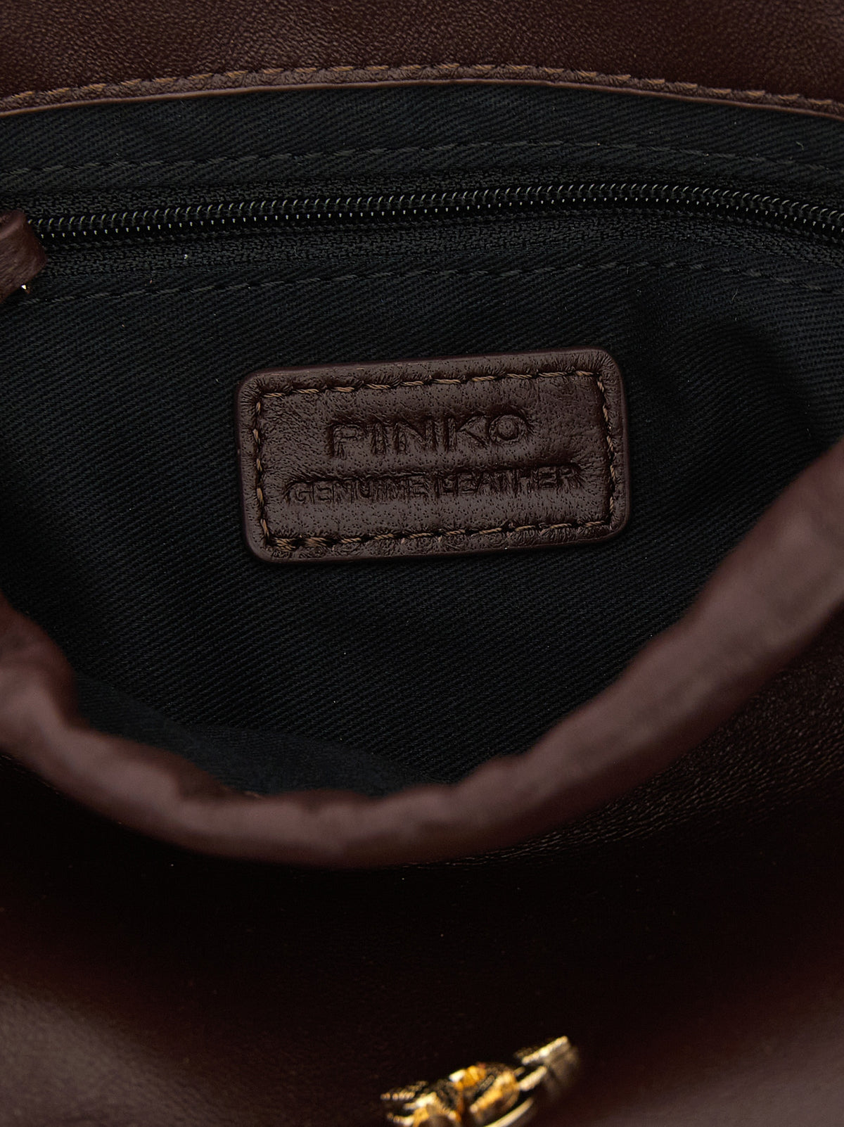 PINKO Schultertasche aus bordeauxrotem Lammleder – Produktansicht 4 | Arca Lucia