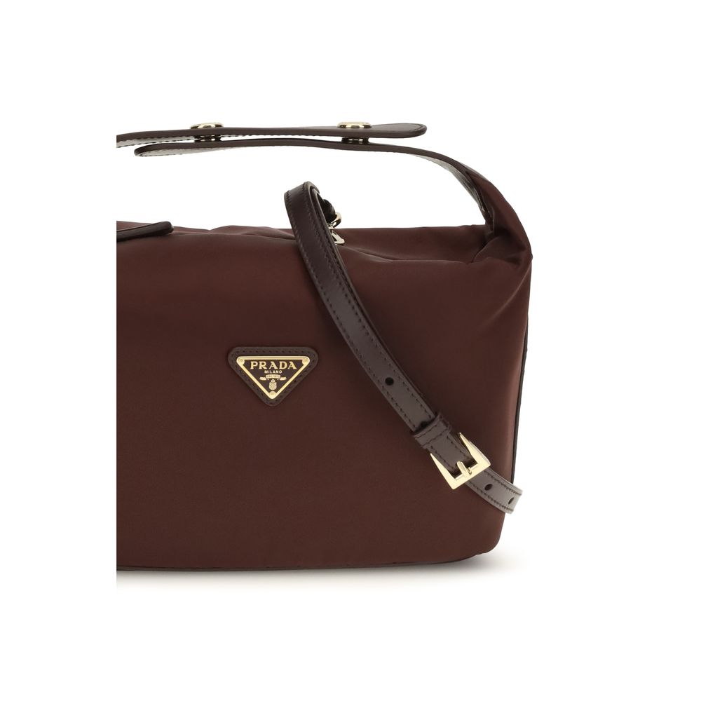 Prada Bordeaux Handtasche aus recyceltem Polyamid