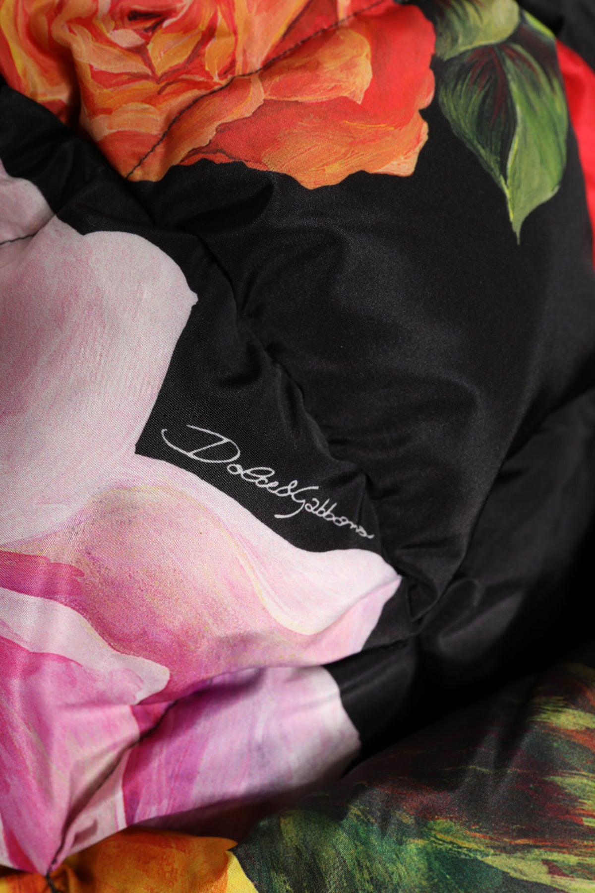 Dolce & Gabbana Schwarze Kopfbedeckung mit Blumenprint