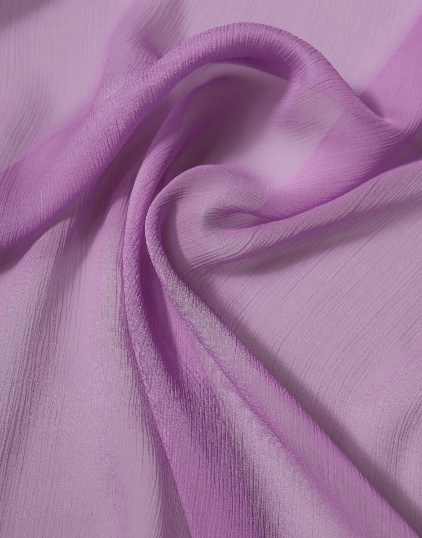 Dolce & Gabbana Leicht Lila Seiden-Halstuch Foulard 114cm x 114cm Schal