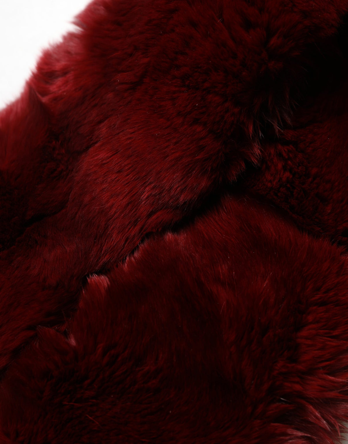 Dolce & Gabbana Roter Lammfell-Nackenwärmer
