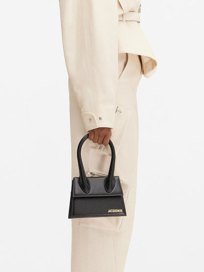 Jacquemus Schwarze Lederhandtasche Le Chiquito moyen