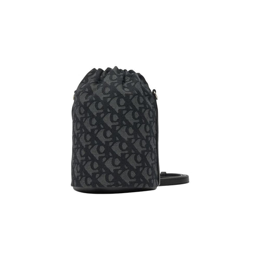 Calvin Klein Schwarze Handtasche aus recyceltem Polyester