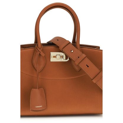 Ferragamo Braune Kalbsleder Bos Taurus Handtasche