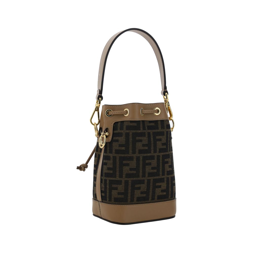 Fendi Braune Mon Tresor Mini Bucket Bag aus Raffia