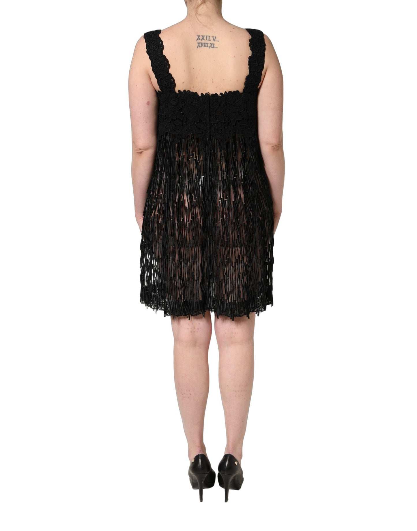 Dolce & Gabbana Elegantes schwarzes ärmelloses Minikleid aus Viskose mit Fransen