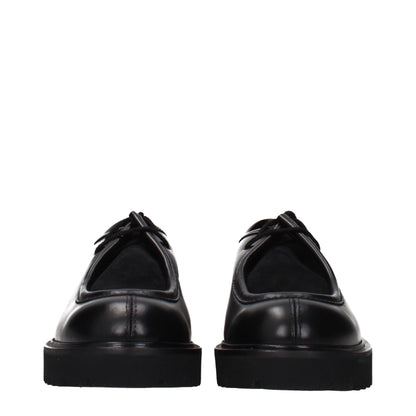 Max Mara Schwarze Oxford- und Derby-Schuhe aus Leder