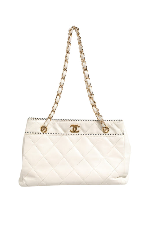 Chanel Mini 22 aus glänzendem Kalbsleder mit Steppung, Weiß 1792563