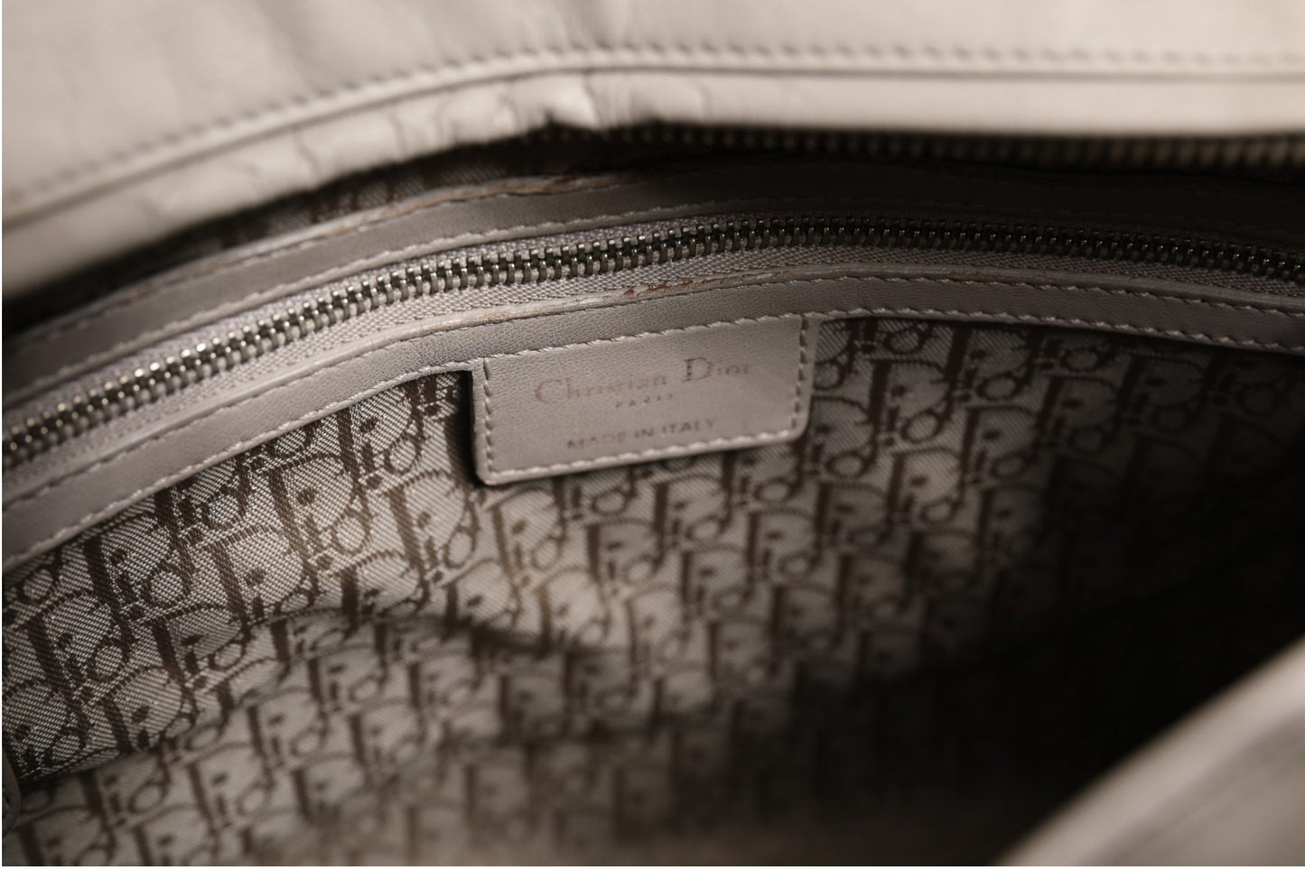 Christian Dior Lady Dior Große Tasche aus grauem Cannage-Lammleder