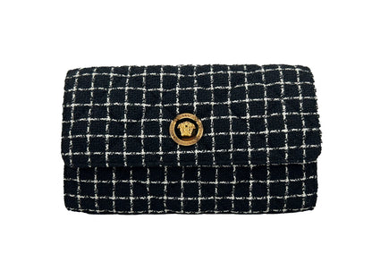Versace Geldbörse mit Kette aus Stoff, Schwarz, Umhängetasche