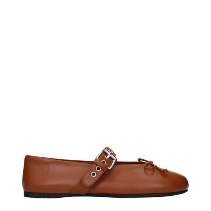 Miu Miu Ballerinas aus Leder in Braun