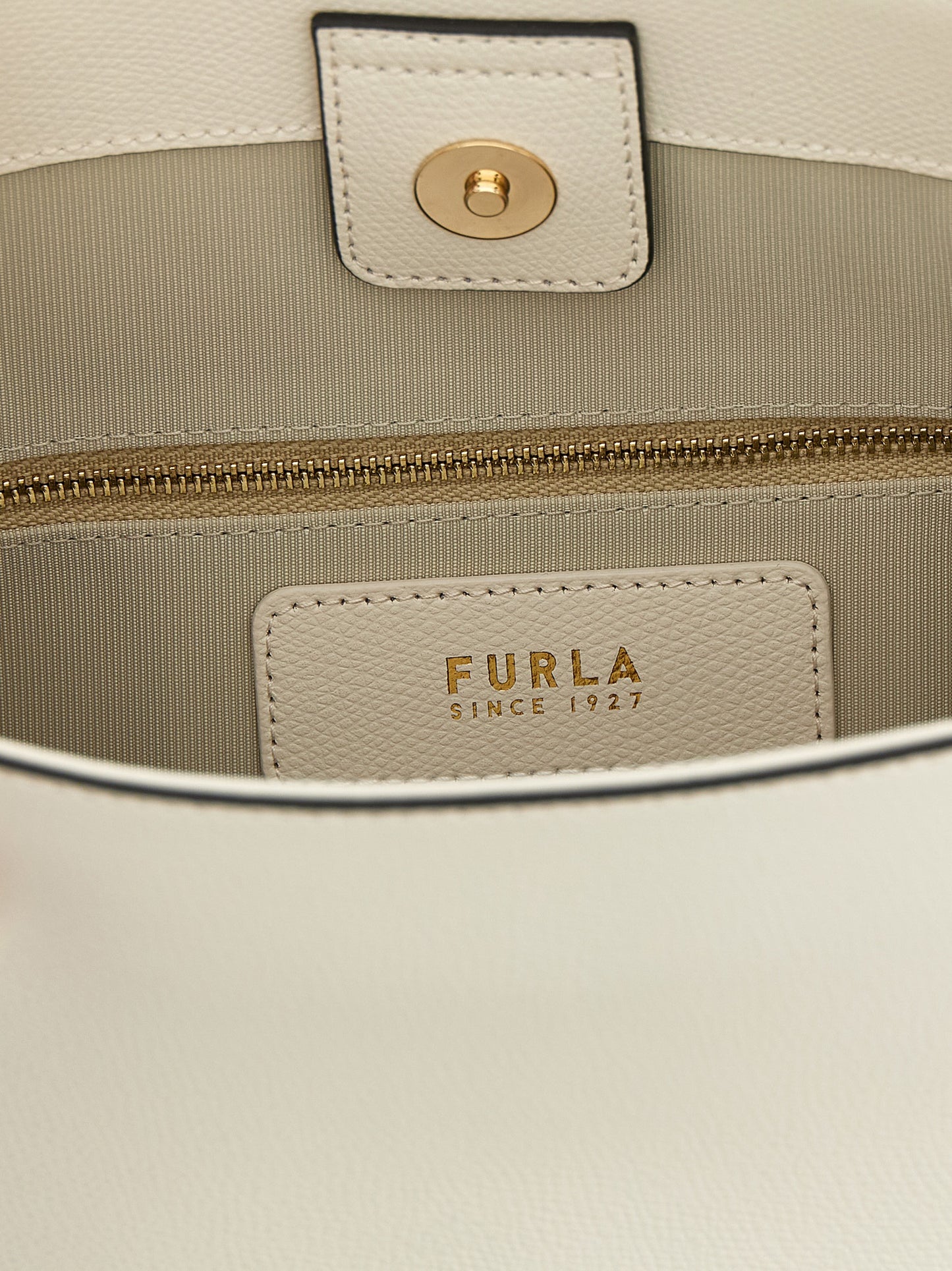 Furla Weiße Kalbsleder-Schultertasche