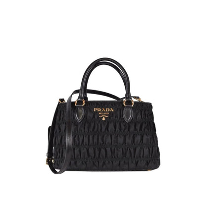Prada Schwarze Nylon-Handtasche