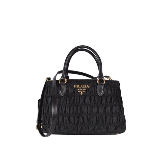 Prada Schwarze Nylon-Handtasche