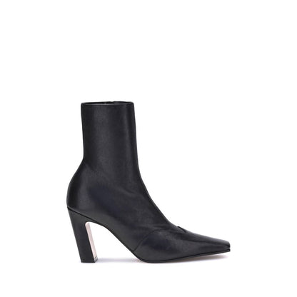 Khaite Schwarze Ankle Boots aus Kalbsleder Bos Taurus