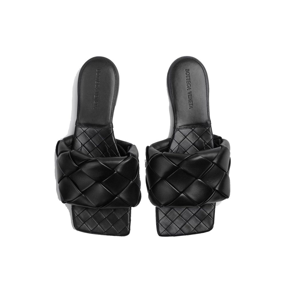 Bottega Veneta Schwarze Lammleder-Sandalen