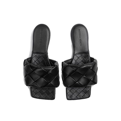 Bottega Veneta Schwarze Lammleder-Sandalen