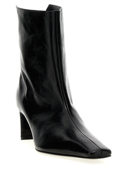Khaite Schwarze Stiefeletten aus Kalbsleder