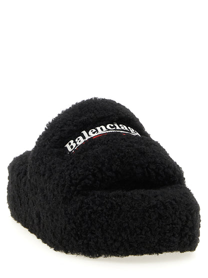 Balenciaga Schwarze Slides aus Polyester