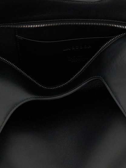 The Attico Schwarze Kalbsleder-Schultertasche