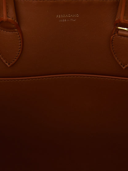 Ferragamo Braune Kalbsleder-Handtasche