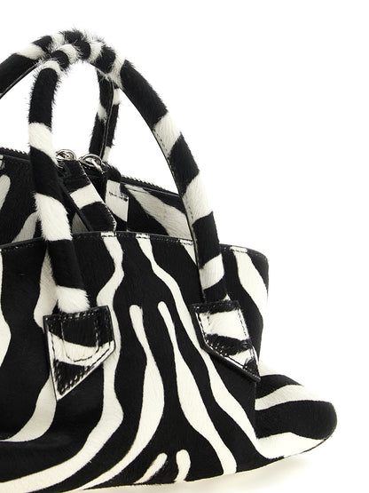 The Attico Zweifarbige Kalbsleder-Handtasche
