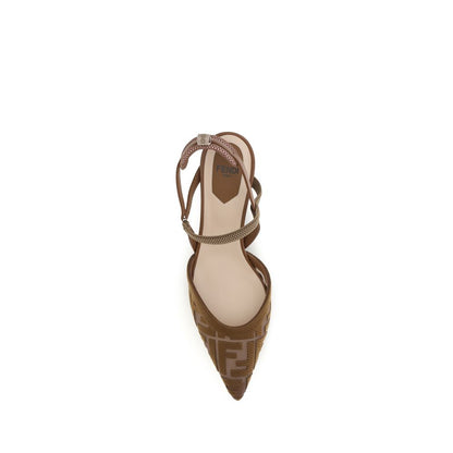 Fendi Braune Pumps aus Polyamid mit mittlerem Absatz