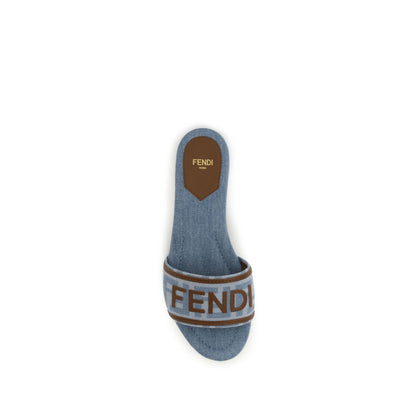 Fendi Blaue Sandalen aus Baumwolle