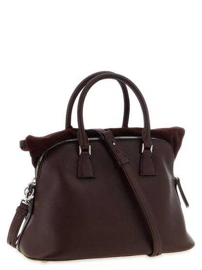 Maison Margiela Schultertasche aus bordeauxrotem Kalbsleder