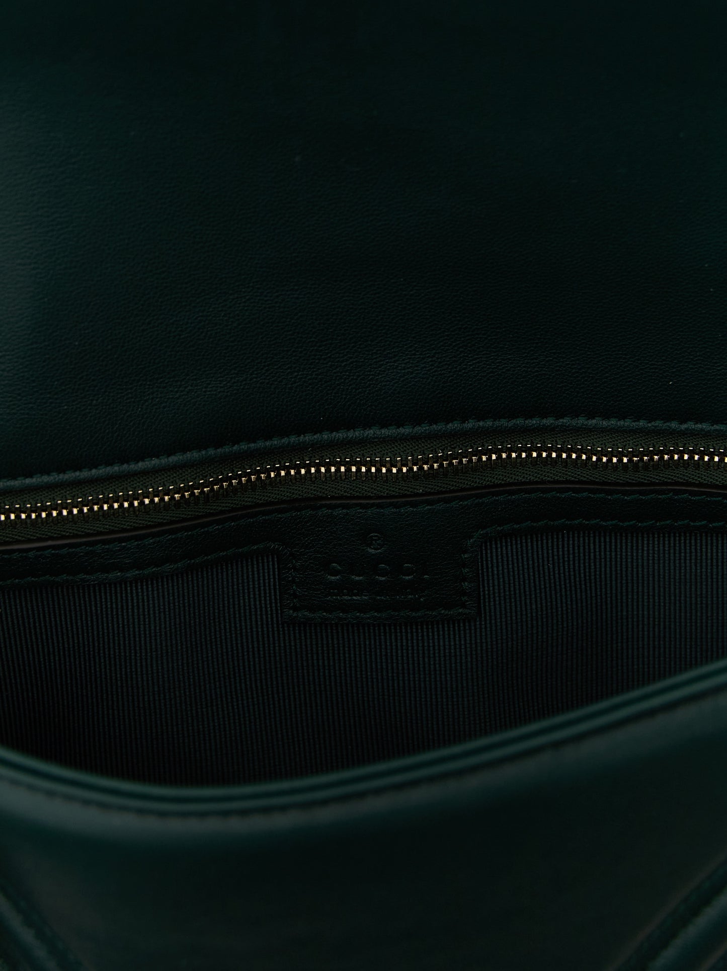 Gucci Schultertasche aus zweifarbigem Lammleder