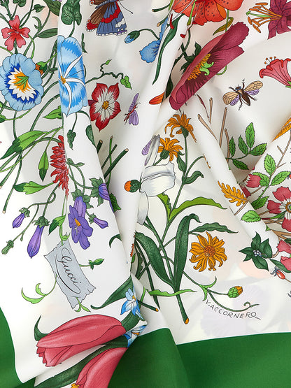 Gucci Zweifarbiger Seidenschal
