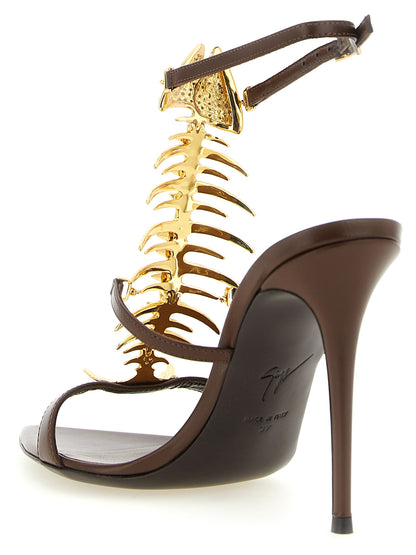 Giuseppe Zanotti Braune Sandalen mit Stilettoabsatz aus Lammleder