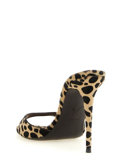 Giuseppe Zanotti Sandaletten mit Stilettoabsatz aus mehrfarbigem Kalbsleder
