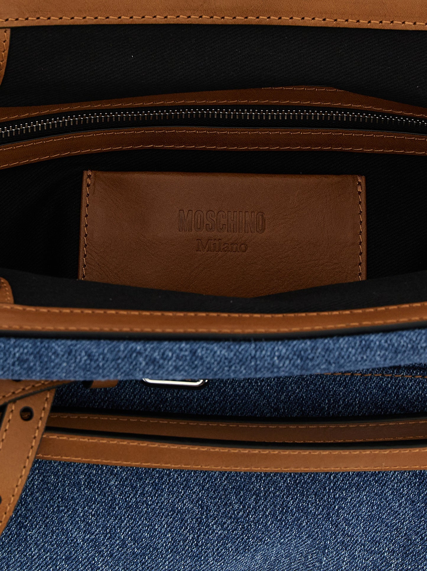 Moschino Blaue Baumwoll-Clutch