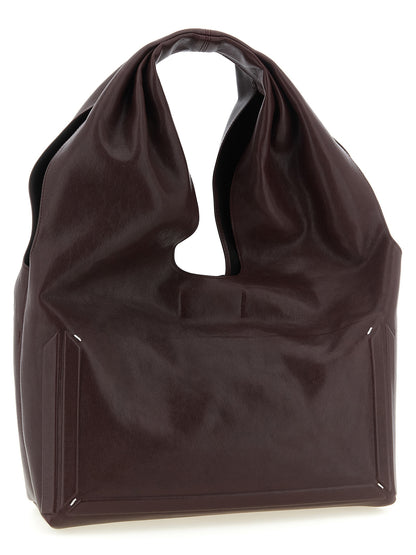 Maison Margiela Schultertasche aus bordeauxrotem Lammleder