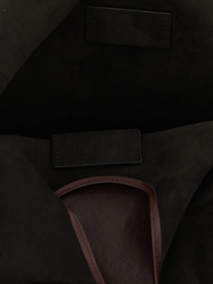Maison Margiela Schultertasche aus bordeauxrotem Lammleder