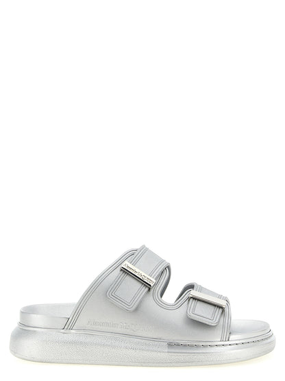 Alexander McQueen Silberne Gummislipper