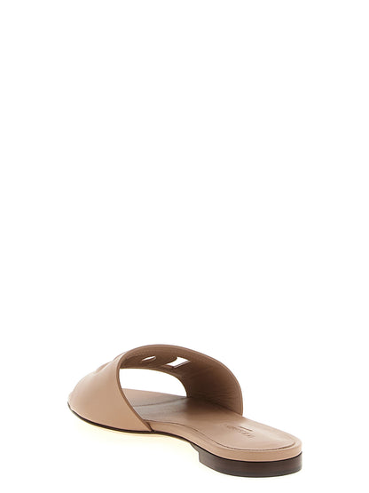 Dolce & Gabbana Beige Kalbsleder-Slipper