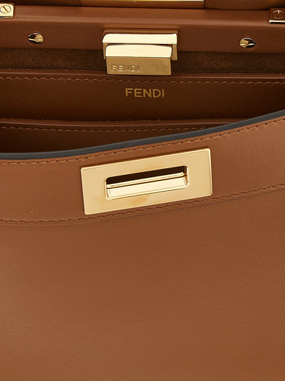 Fendi Umhängetasche aus braunem Kalbsleder