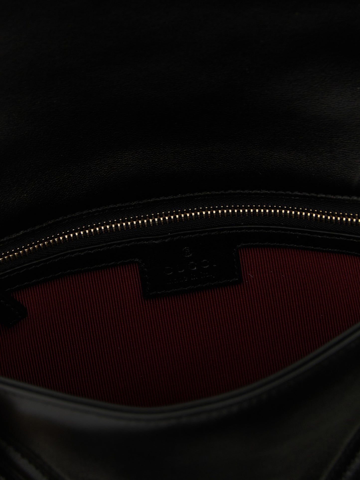 Gucci Schwarze Lammleder-Schultertasche