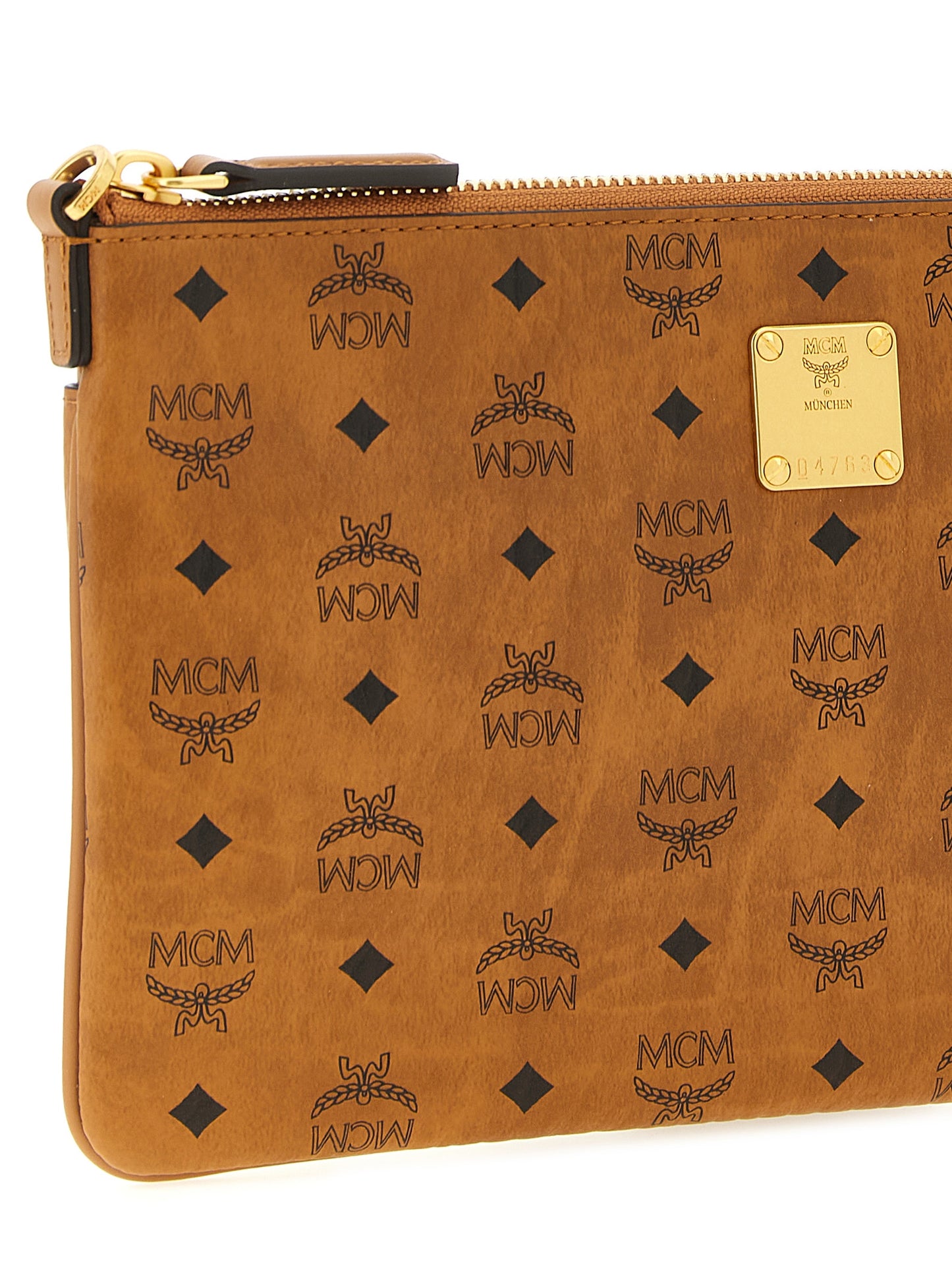 MCM Braune Clutch aus Polyurethan