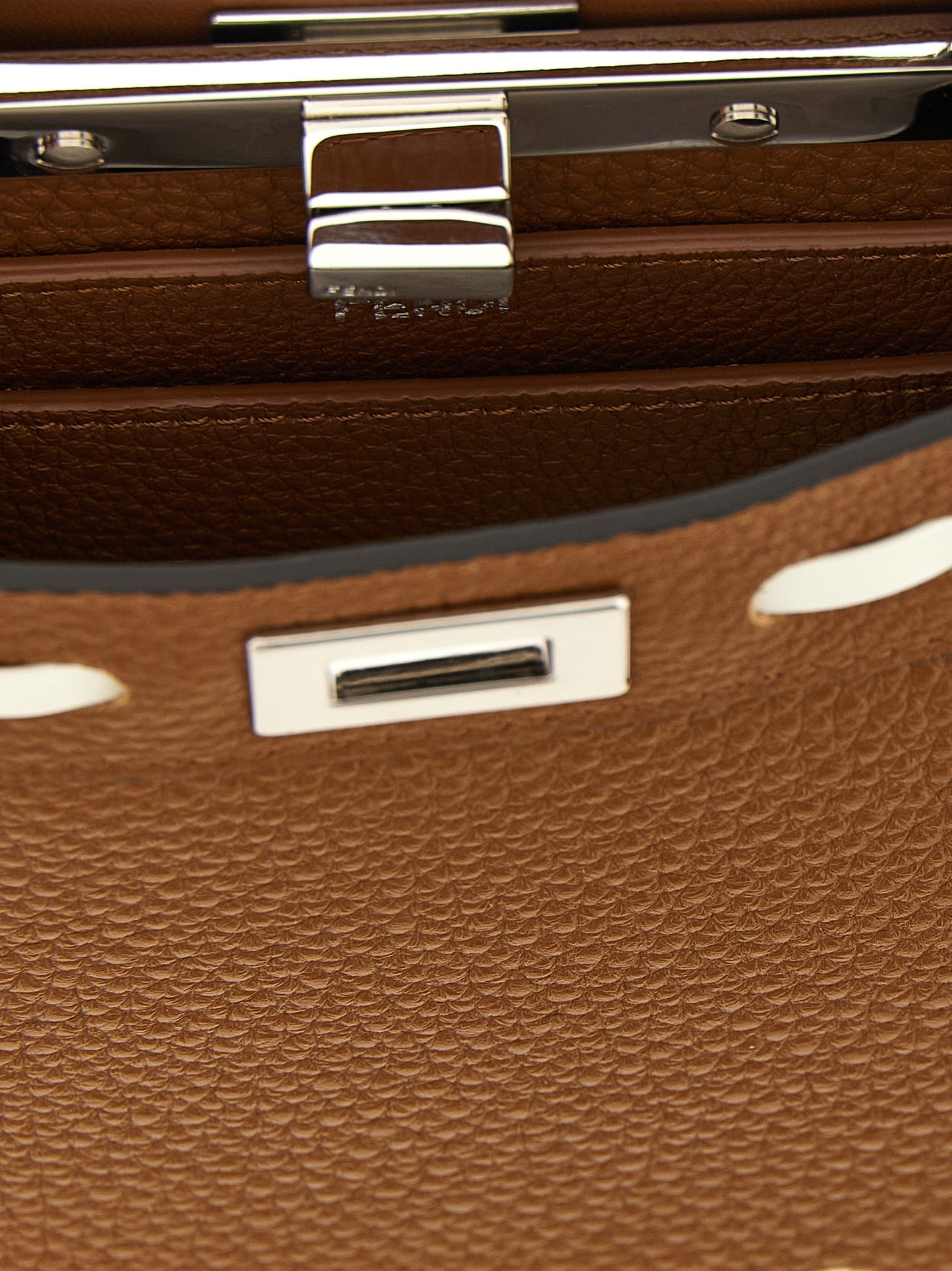 Fendi Braune Kalbsleder-Handtasche