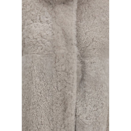 Cappotto grigio in pelliccia sintetica di Brunello Cucinelli con Collo