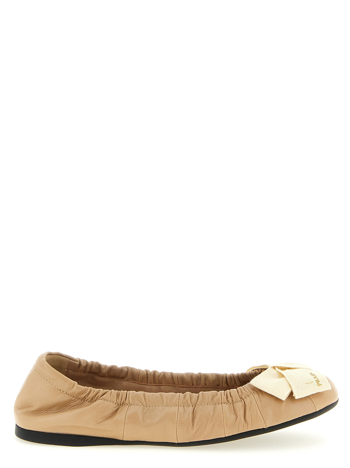 Ballerine Prada in pelle di vitello beige