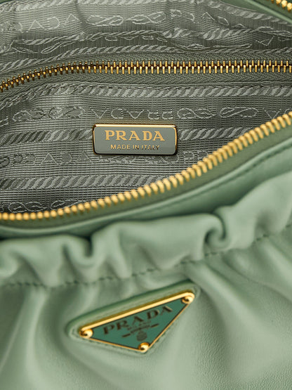 Prada Schultertasche aus zweifarbigem Lammleder